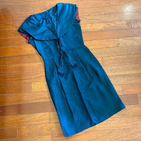 Peck & Peck Dresses & Skirts - 1950’s Vintage Peck & Peck blue sharkskin wiggle cocktail dress Small 26w VLV